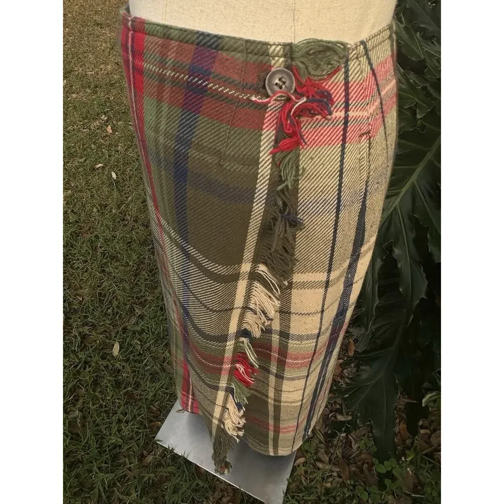 Vintage Liz Claiborne Plaid Wrap Skirt Green Red Fringe Academia Size 4 Holiday